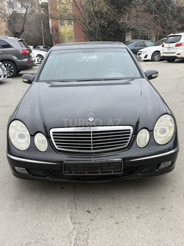 Mercedes E 240 2006, 270,000 km - 2.6 l - Bakı