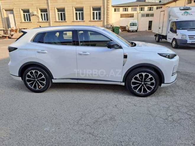 Changan CS 55 Plus 2025, 0 km - 1.5 l - Bakı