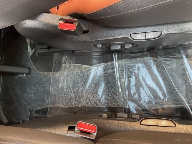 Kia Carnival 2023, 26,300 km - 2.2 l - Bakı