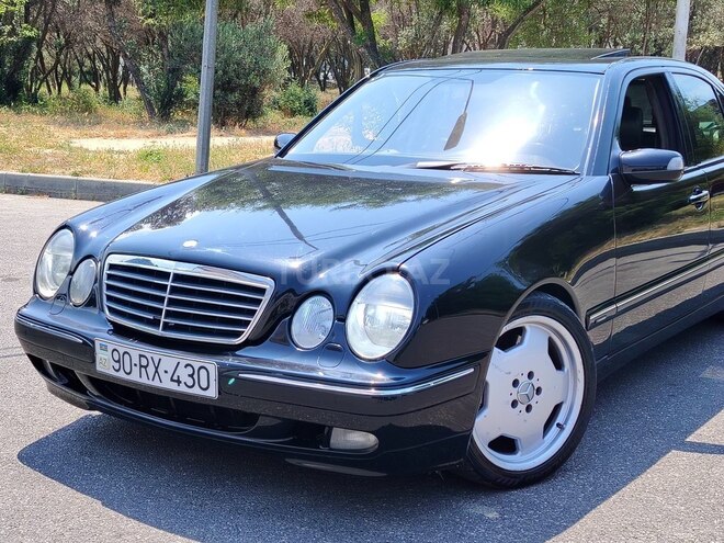 Mercedes E 430 2001, 249,000 km - 4.3 l - Bakı