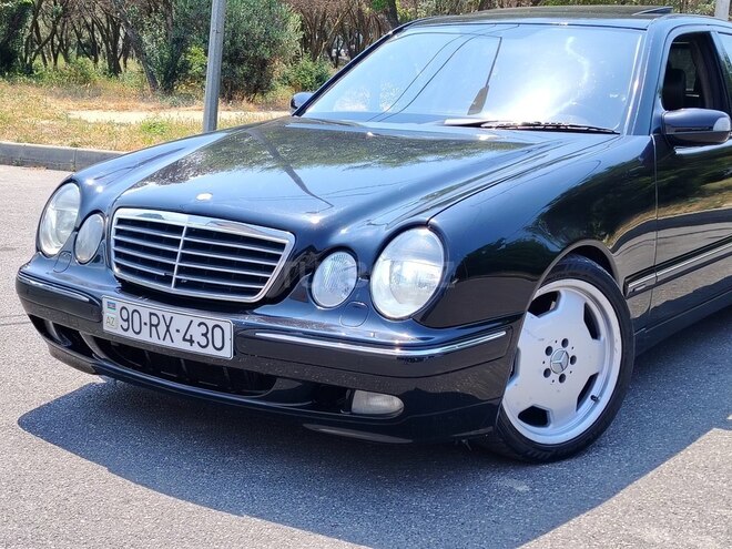 Mercedes E 430 2001, 249,000 km - 4.3 l - Bakı