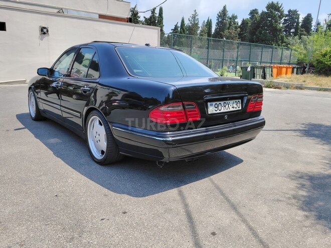 Mercedes E 430 2001, 249,000 km - 4.3 l - Bakı