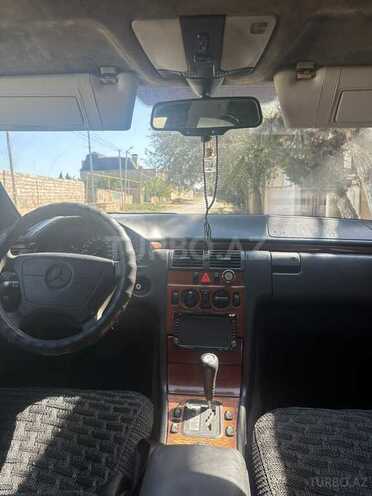 Mercedes E 230 1995, 530,000 km - 2.3 l - Bakı