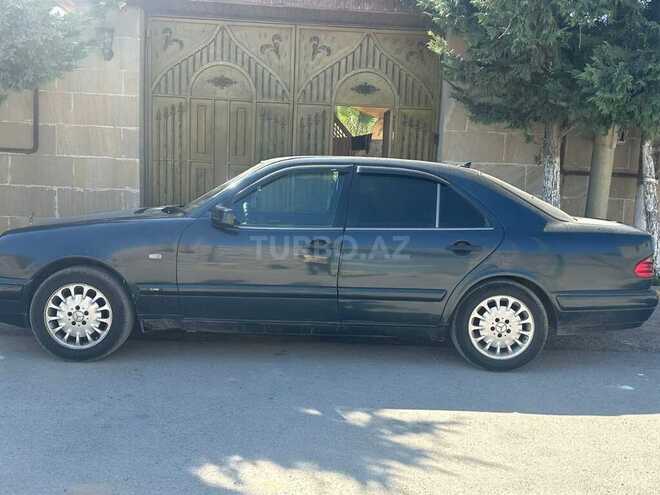 Mercedes E 230 1995, 530,000 km - 2.3 l - Bakı