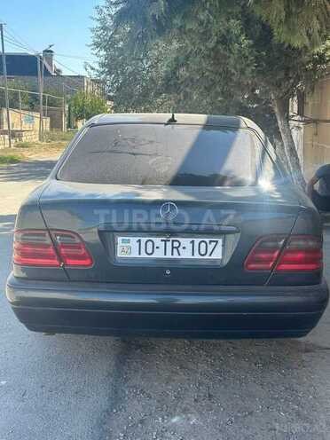 Mercedes E 230 1995, 530,000 km - 2.3 l - Bakı