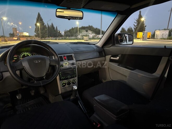 LADA (VAZ) Priora 2013, 246,000 km - 1.6 л - Yevlax