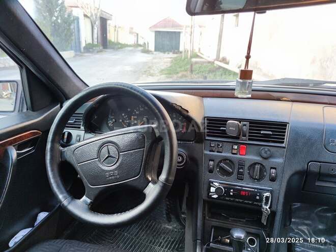 Mercedes C 250 1994, 600,000 km - 2.5 л - Bakı