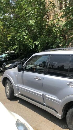 Mitsubishi Pajero 2005, 234,000 km - 3.0 l - Bakı