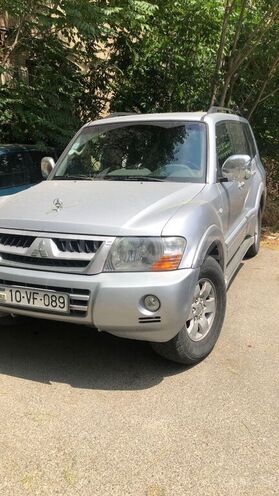 Mitsubishi Pajero 2005, 234,000 km - 3.0 l - Bakı