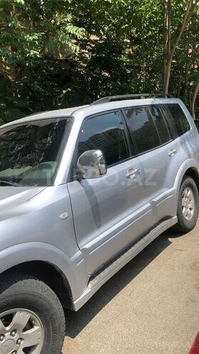 Mitsubishi Pajero 2005, 234,000 km - 3.0 l - Bakı