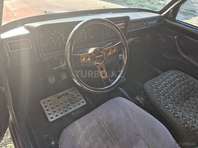 LADA (VAZ) 2107-8
