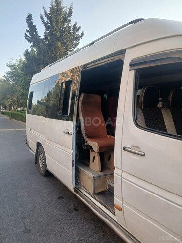Mercedes Sprinter 313 2004, 150,000 km - 2.2 l - Sumqayıt