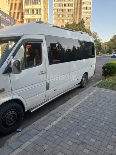 Mercedes Sprinter 313 2004, 150,000 km - 2.2 l - Sumqayıt