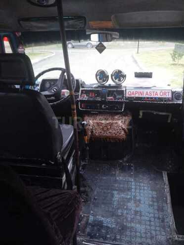 Mercedes 208 D 1992, 230,000 km - 2.3 л - Mingəçevir