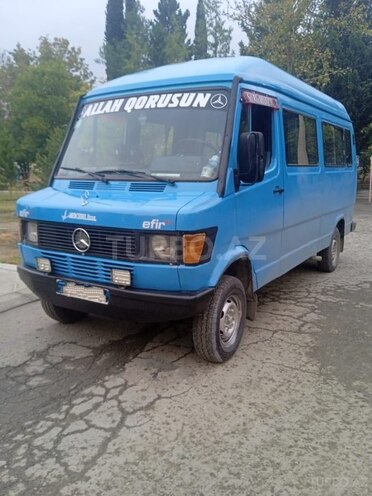 Mercedes 208 D 1992, 230,000 km - 2.3 л - Mingəçevir