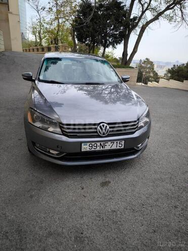 Volkswagen Passat 2015, 210,000 km - 1.8 l - Bakı