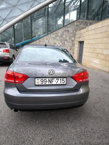 Volkswagen Passat 2015, 210,000 km - 1.8 l - Bakı