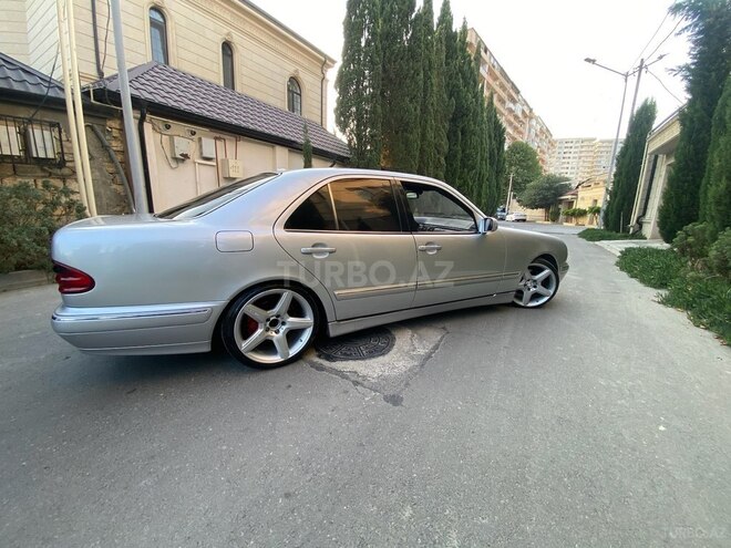 Mercedes E 320 2000, 250,000 km - 3.2 l - Bakı