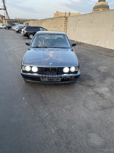 BMW 530 1990, 226,000 km - 3.0 l - Bakı