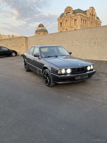 BMW 530 1990, 226,000 km - 3.0 l - Bakı