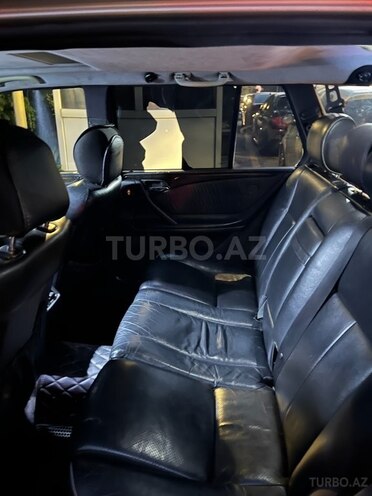 Mercedes E 320 2001, 370,000 km - 3.2 l - Bakı
