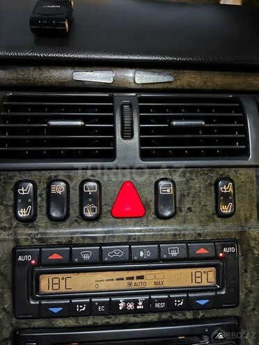Mercedes E 320 2001, 370,000 km - 3.2 l - Bakı