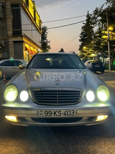 Mercedes E 320 2001, 370,000 km - 3.2 l - Bakı