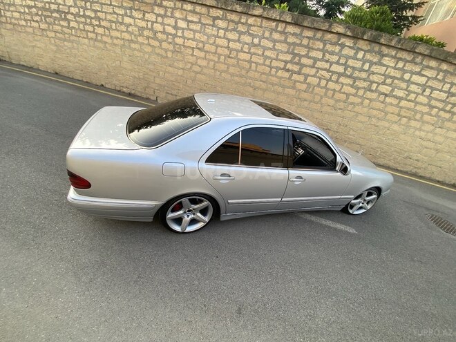 Mercedes E 320 2000, 250,000 km - 3.2 l - Bakı