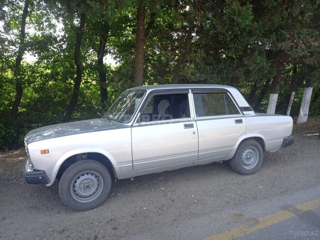 LADA (VAZ) 2107 2011, 100,000 km - 1.6 л - Astara