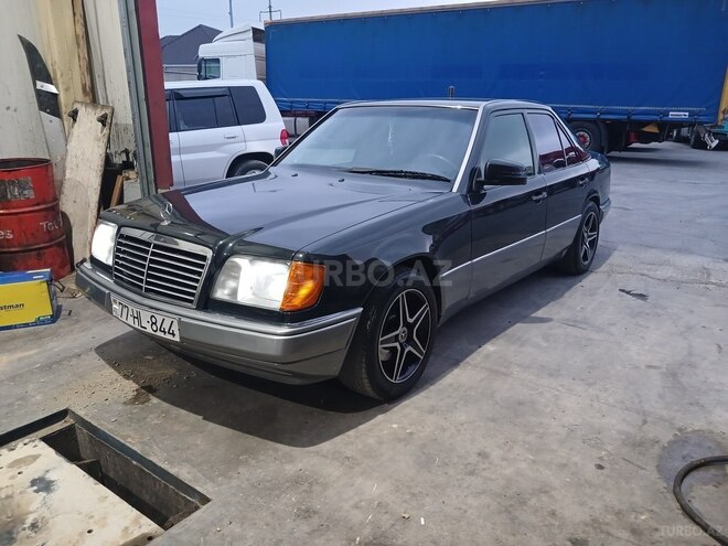 Mercedes E 220 1993, 444,567 km - 2.2 л - Bakı