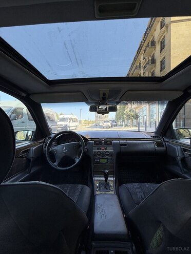Mercedes E 230 1996, 550,000 km - 2.3 l - Bakı