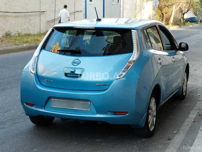 Nissan Leaf 2015, 125,000 km - 0.0 l - Bakı