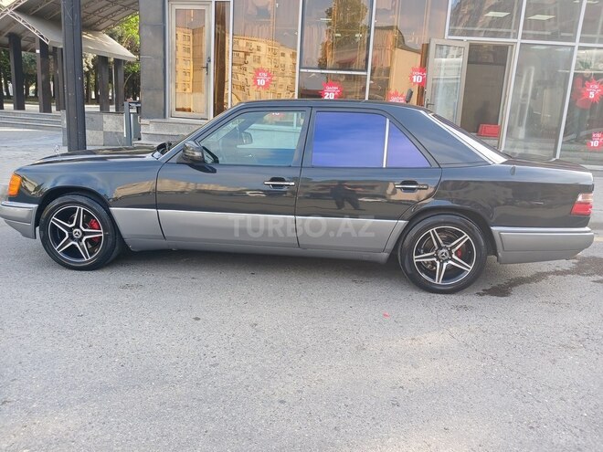 Mercedes E 220 1993, 444,567 km - 2.2 л - Bakı