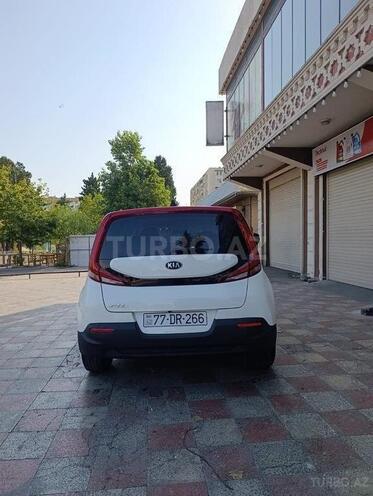 Kia Soul 2020, 16,900 km - 2.0 л - Bakı