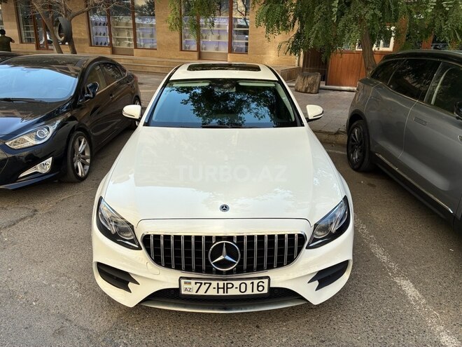 Mercedes E 220 d 2018, 106,601 km - 2.0 l - Bakı