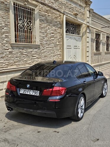 BMW 528 2015, 230,000 km - 2.0 l - Gəncə