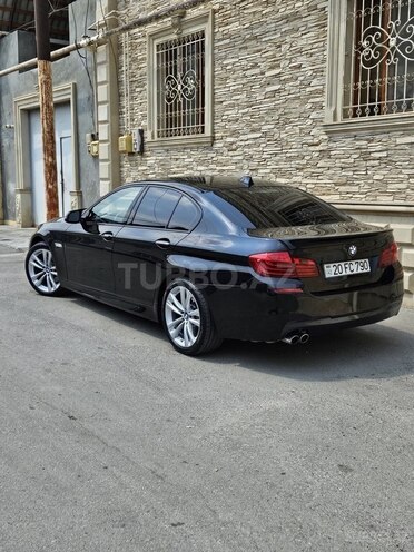 BMW 528 2015, 230,000 km - 2.0 l - Gəncə