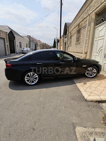 BMW 528 2015, 230,000 km - 2.0 l - Gəncə