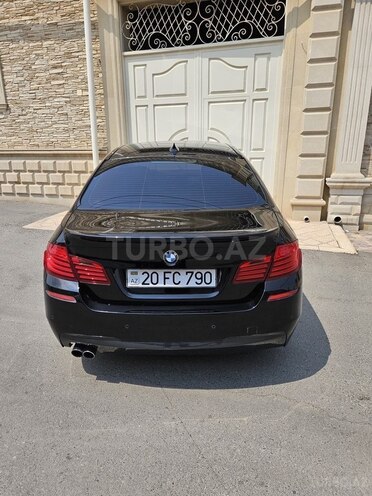 BMW 528 2015, 230,000 km - 2.0 l - Gəncə