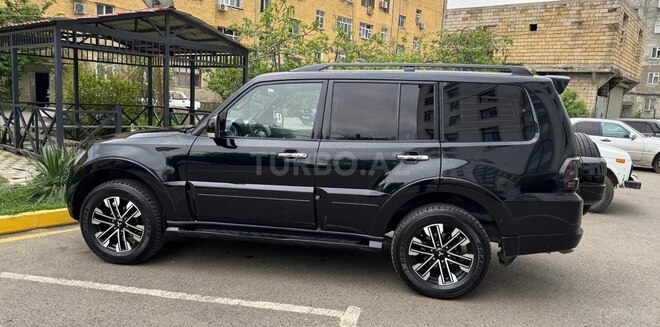 Mitsubishi Pajero 2007, 405,800 km - 3.0 l - Lənkəran