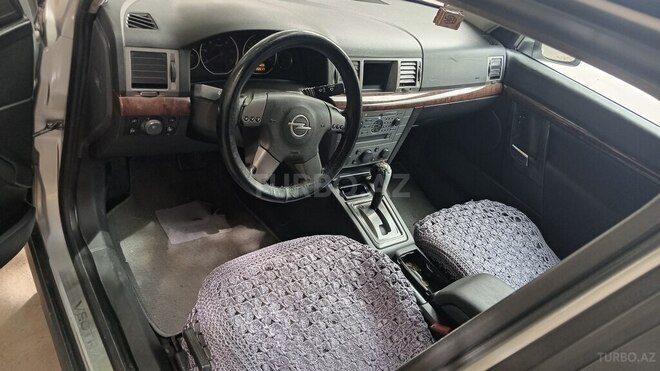 Opel Vectra 2003, 245,000 km - 2.2 l - Zaqatala