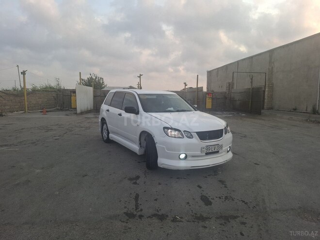 Mitsubishi Airtrek 2001, 390,000 km - 2.0 л - Bakı
