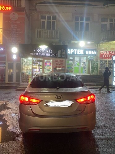 Hyundai Elantra 2013, 220,000 km - 1.8 l - Bakı