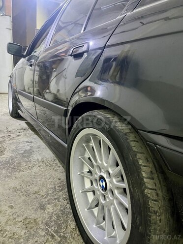 BMW 320 1997, 375,000 km - 2.0 l - Bakı
