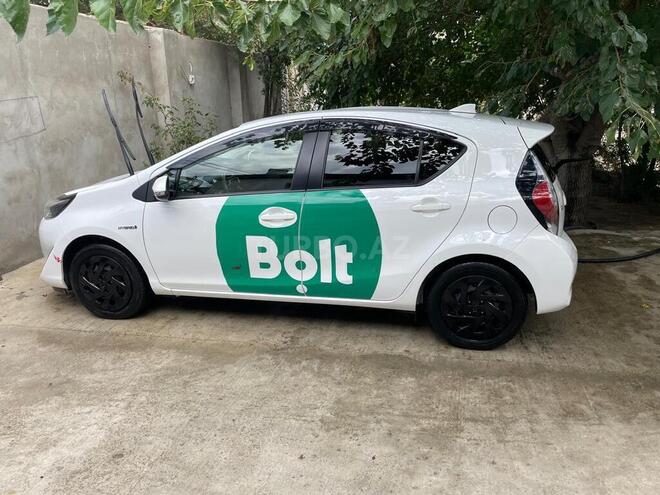 Toyota Aqua 2019, 85,606 km - 1.5 l - Bakı