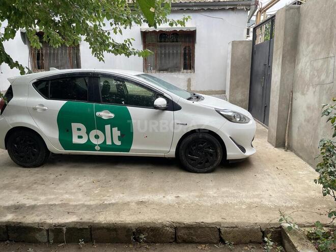 Toyota Aqua 2019, 85,606 km - 1.5 l - Bakı