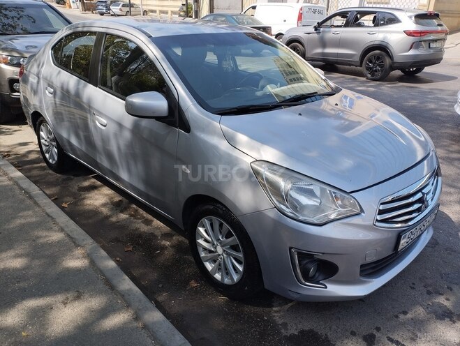 Mitsubishi Attrage 2014, 120,000 km - 1.2 л - Bakı