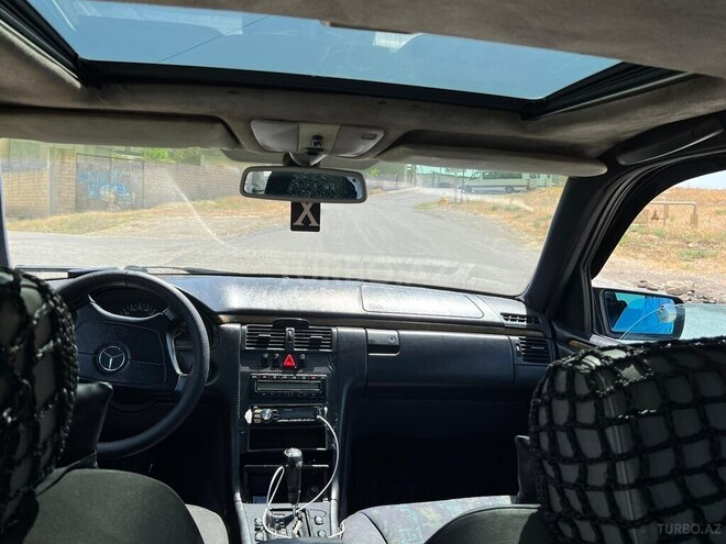 Mercedes E 230 1996, 658,000 km - 2.3 л - Bakı