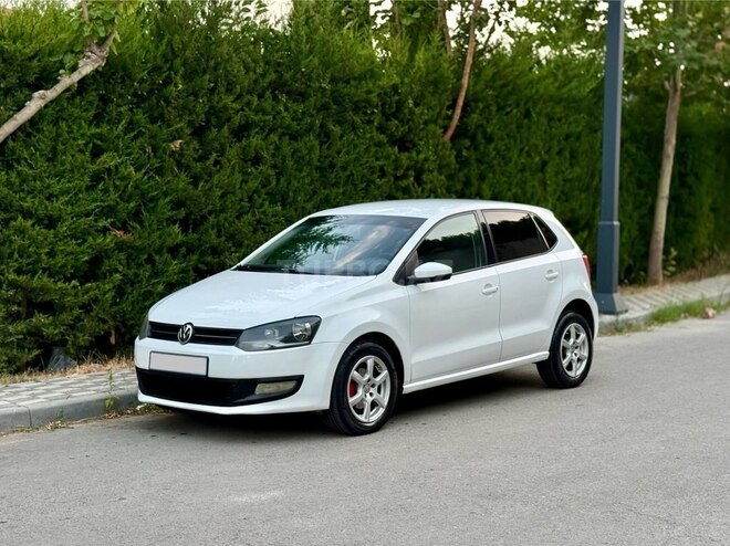 Volkswagen Polo 2010, 181,560 km - 1.4 l - Bakı