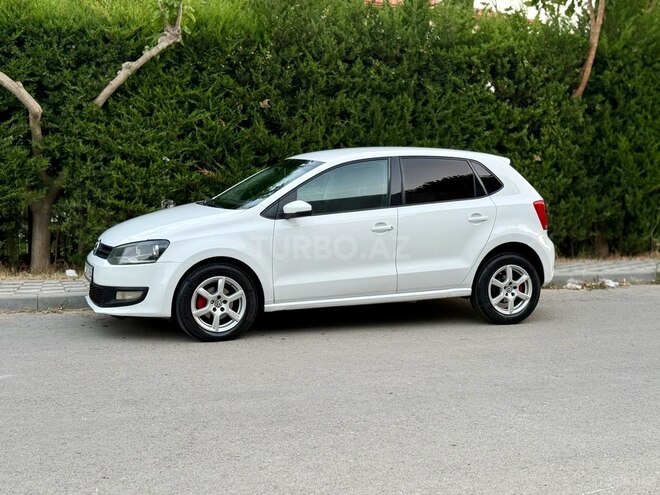 Volkswagen Polo 2010, 181,560 km - 1.4 l - Bakı